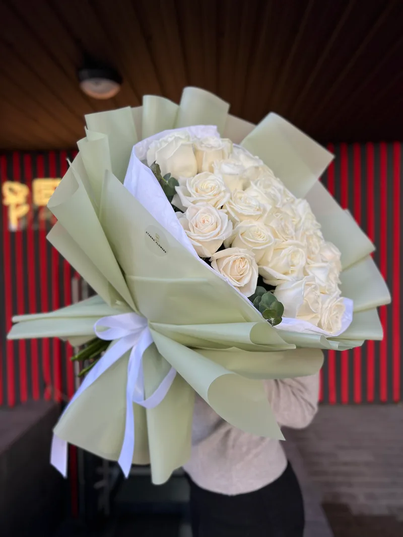 Buchet Șoaptă Albă