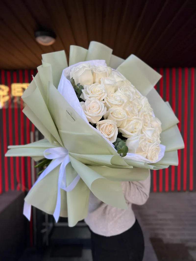 Buchet Șoaptă Albă