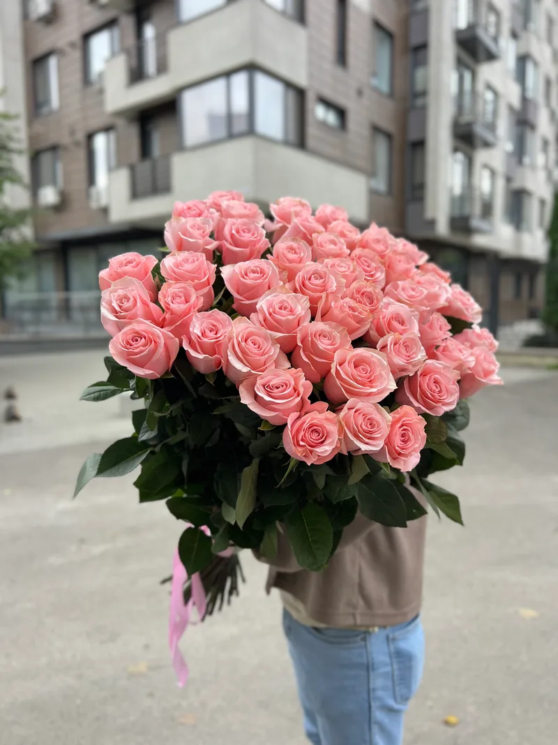 51 trandafiri “Be Sweet” 100 cm